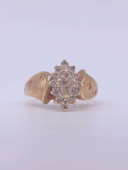 14kt Gold Diamond Ring