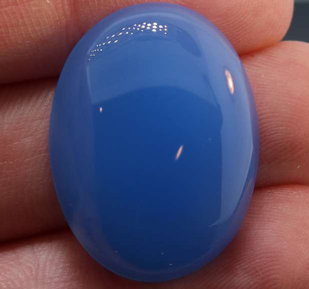 Glowing 34.55ct deep sky blue German Onyx!