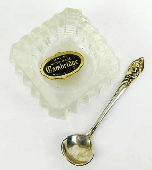 Vintage Sterling Salt Spoon & Salt Dip w/Box