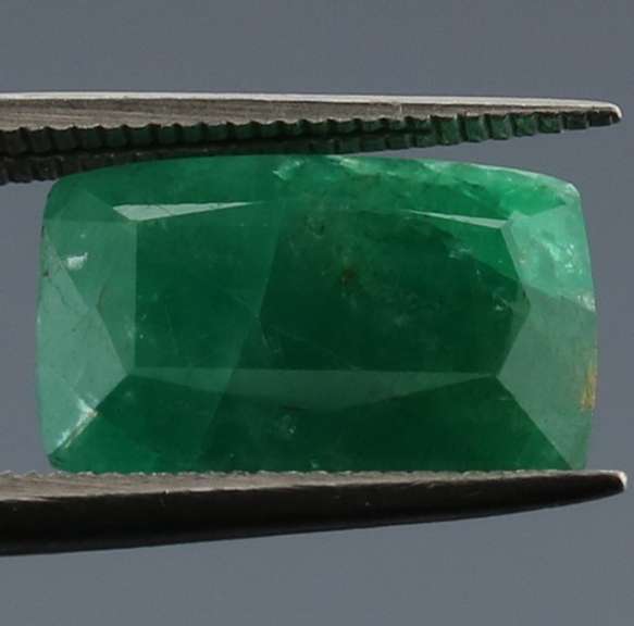 Rare UNTREATED 2.76ct Colombian Emerald