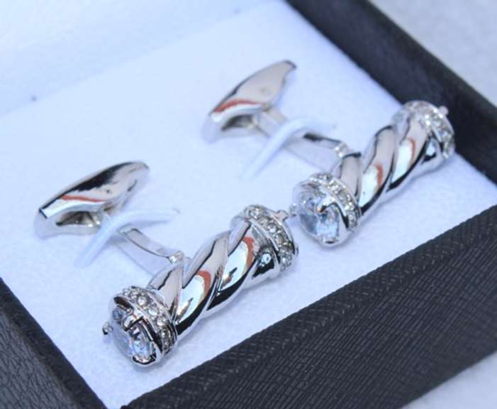 Handsome Pair Jeweled Style Cufflinks By Carelli