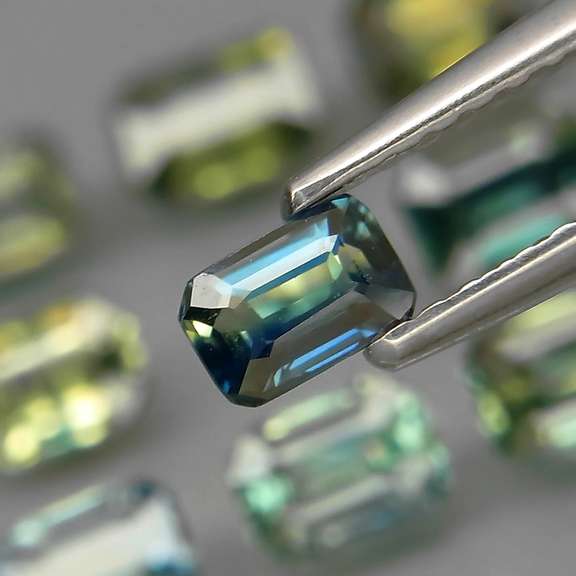 Unheated! 3.27ct emerald cut Australian Sapphire set