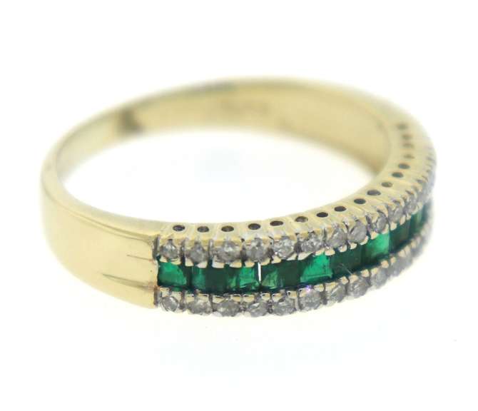 Fabulous Square Cut Emerald and Diamond Band