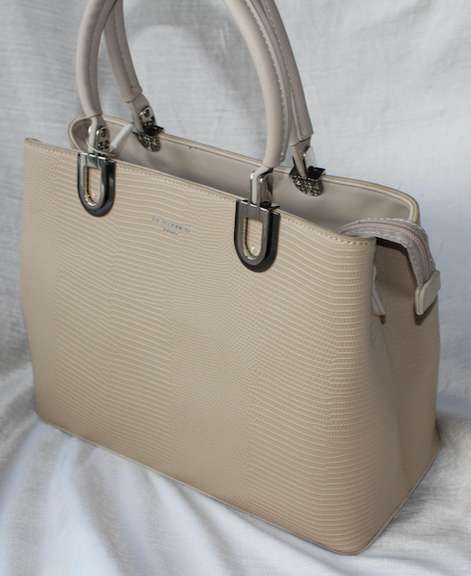 Stylish New Designer Bag By David Jones