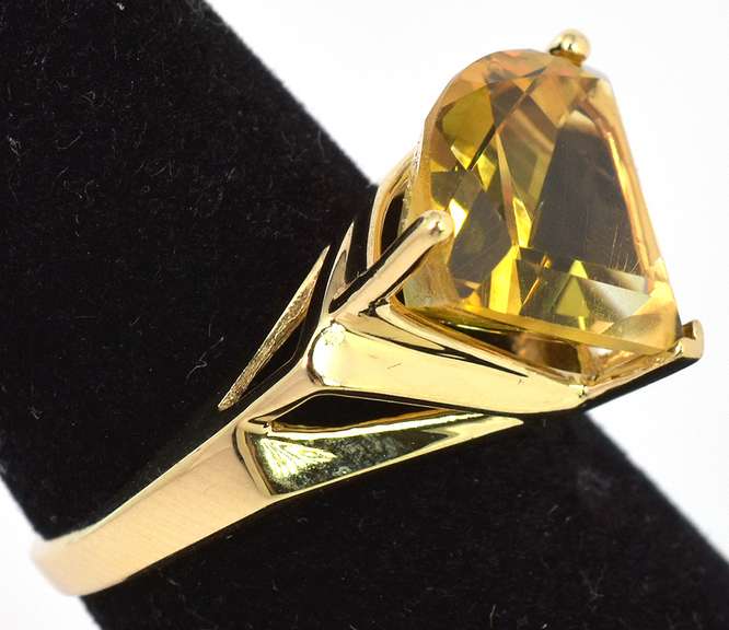 Striking Free-Form Citrine Ring in 14KT Yellow Gold