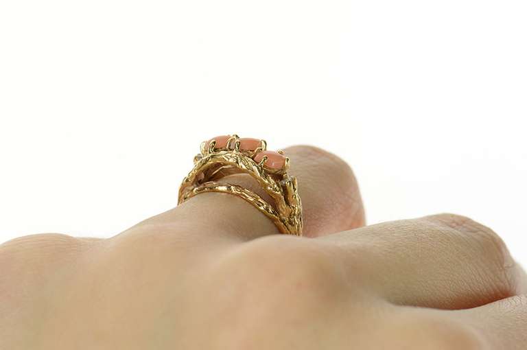 14K Yellow Gold 1960's Retro Coral Diamond Tree Branch Ring