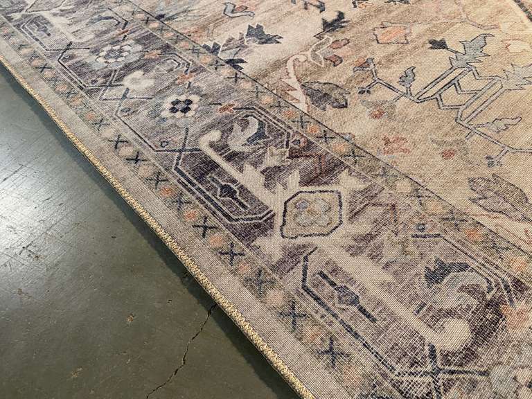 VINTAGE REPRODUCTION RUG 8x10