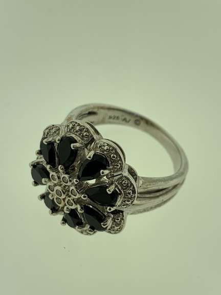 Sterling Silver Floral Saphire color Ring