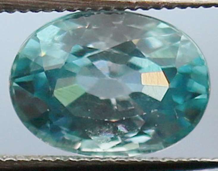 Glittering 2.51ct 6x8mm diamond luster blue Zircon