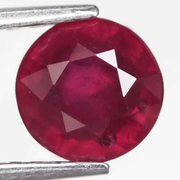 Amazing blood red 2.04ct Ruby solitaire