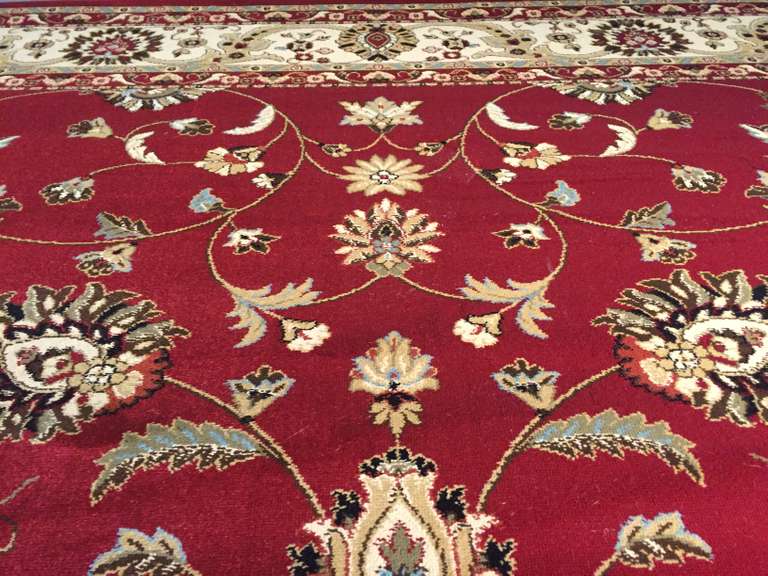 DETAILED CLASSIC DESIGN RUG 7x10