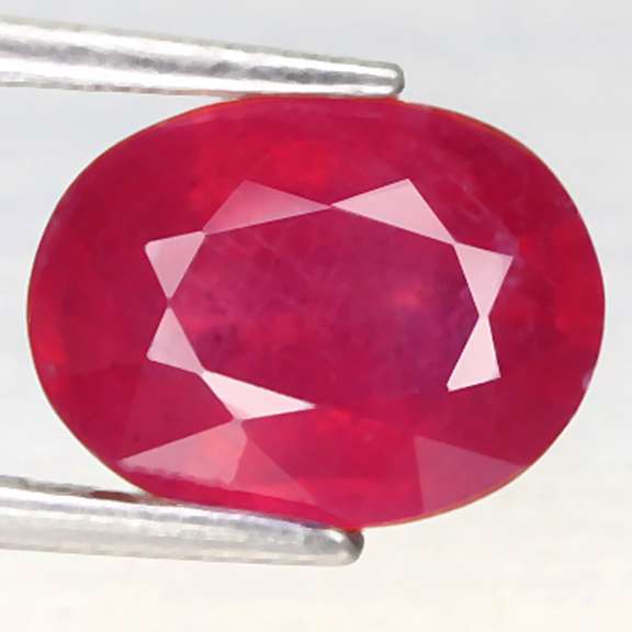 Glistening 2.42ct imperial red Ruby