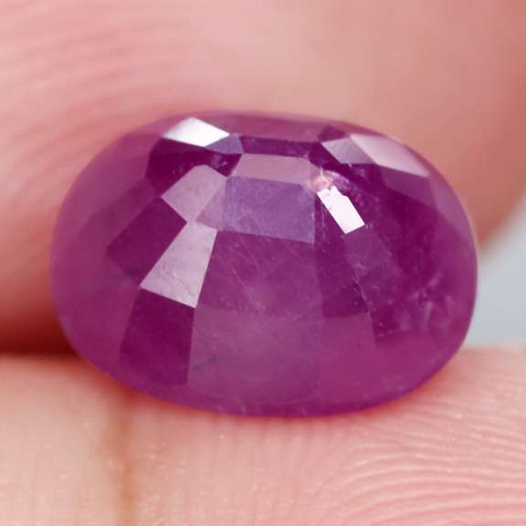 Stunning 5.04ct rare unheated Ruby