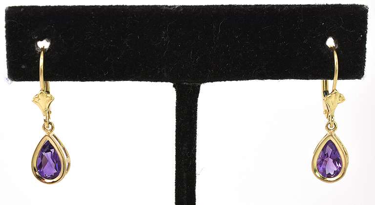 Refreshing Amethyst Dangle Earrings in Yellow Gold