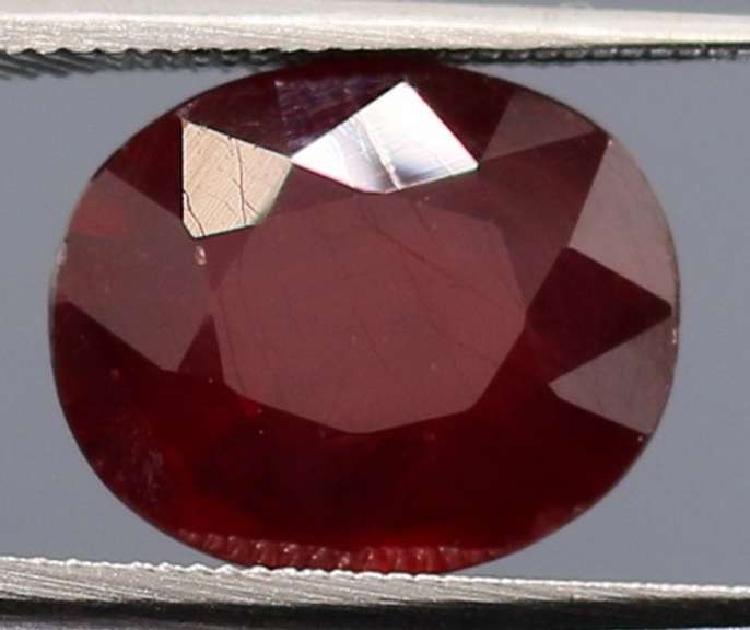 Fantastic 4.27ct oval cut rich blood red Ruby