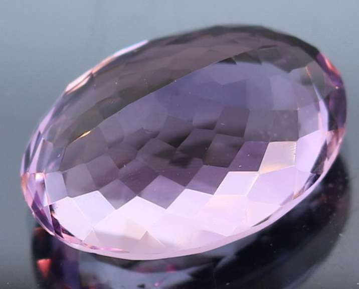 Glittering oval cut 15.31ct pink Amethyst