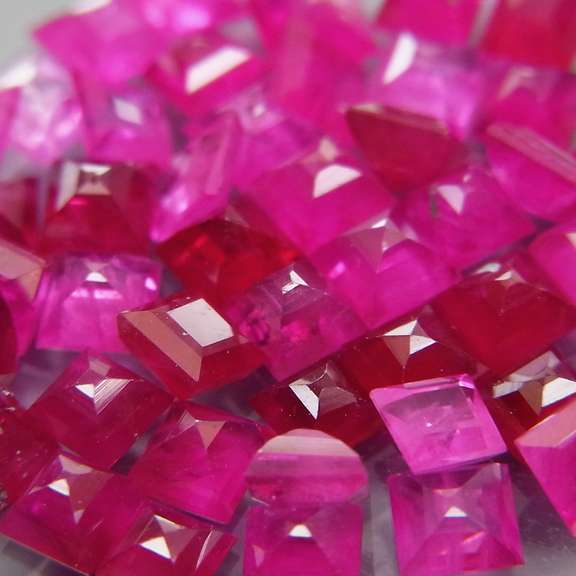 Premium 3.33ct 45 piece princess cut Ruby set