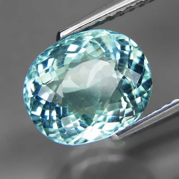Halo flashing 2.54ct platinum blue Aquamarine