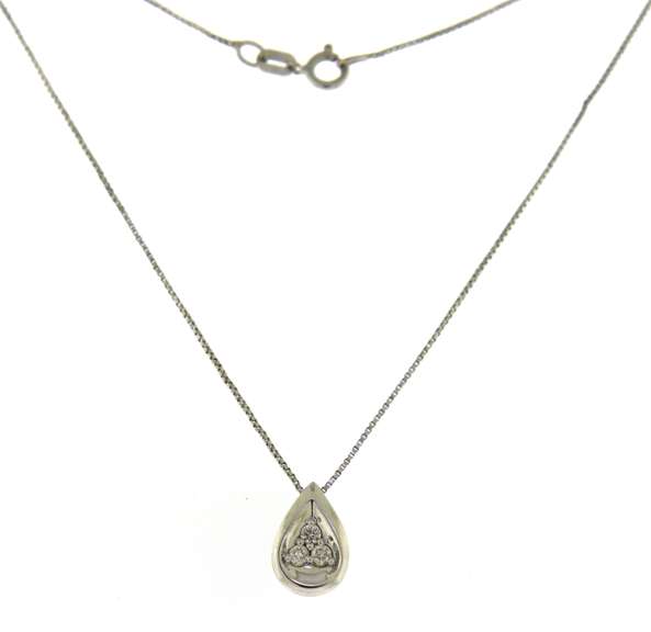 Stunning 14kt WG Diamond Tear Drop Pendant on Chain