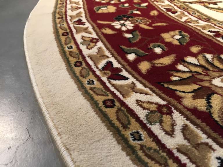 CLASSIC DESIGN RUG 8 ROUND