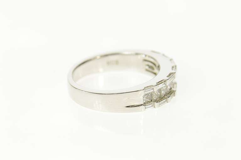 18K White Gold 1.65 Ctw Princess Diamond Wedding Band Ring
