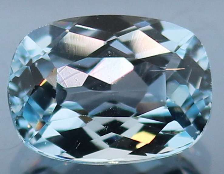 Glamorous 6.27ct cushion cut Brazilian Topaz