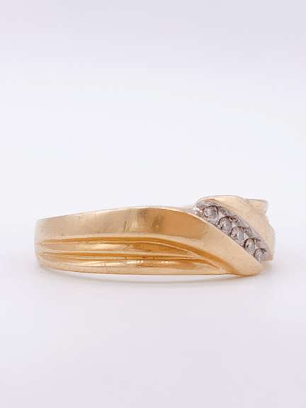 Gent's 14kt Gold & Diamond Wedding Band Ring
