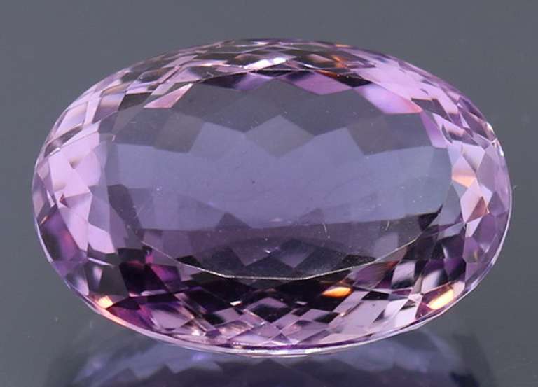 Halo flashing 32.32ct real unheated Bolivian Amethyst