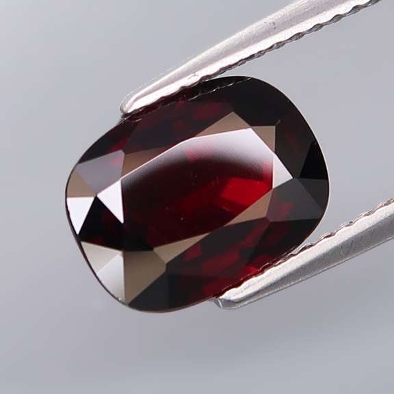 Beautiful 3.24ct black cherry Spessartite Garnet