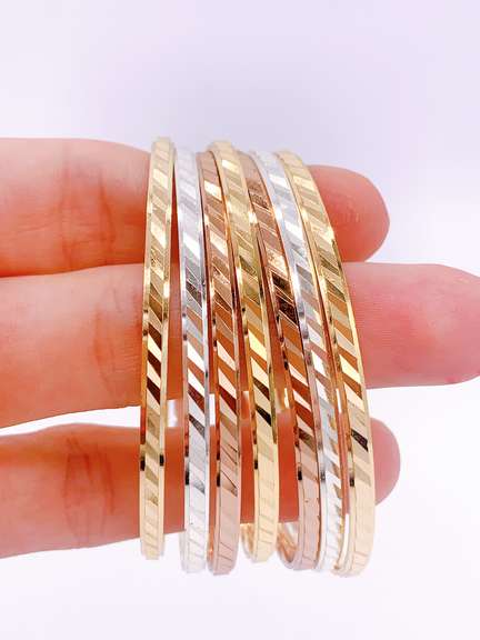18kt Gold Plated Bangle Bracelet Set