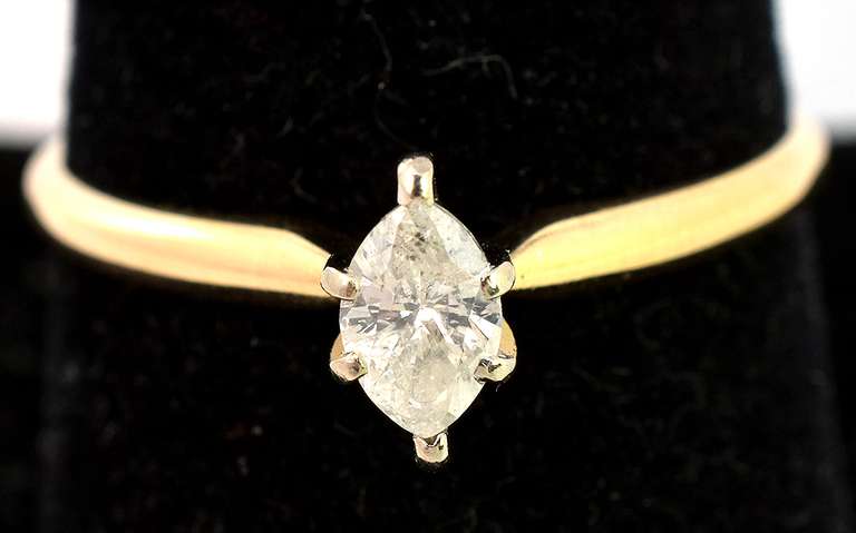 Beautiful 0.23CT Solitaire Marquise Diamond Ring in 14KT Yellow Gold