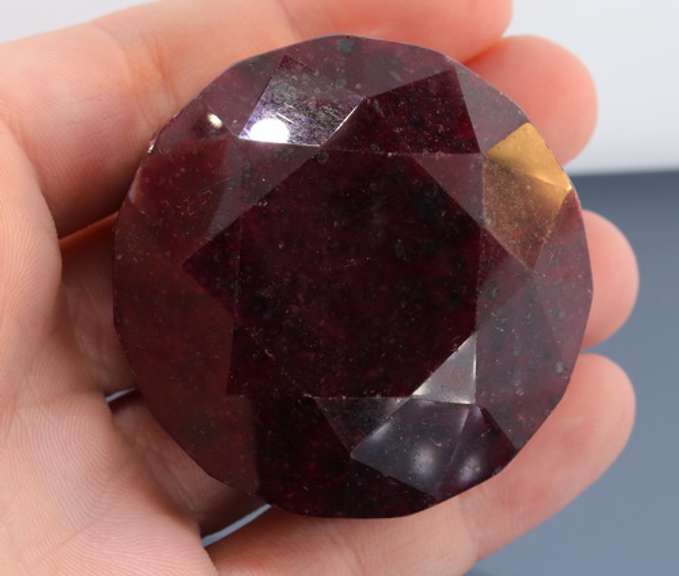 Impressive 717ct rich violet red Ruby