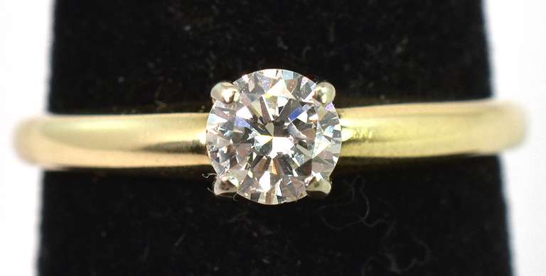 Sparkling 0.30CT Diamond Solitaire Ring in 14KT Yellow Gold