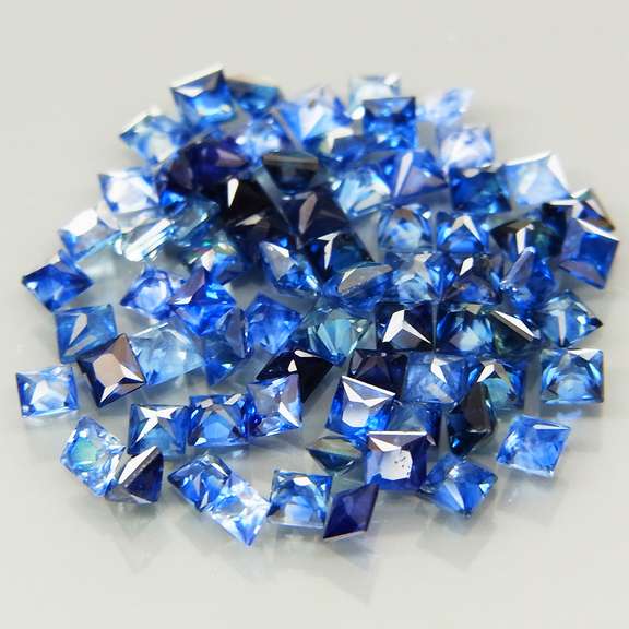 Vivid blue 3.76ct princess radiant cut Sapphire set