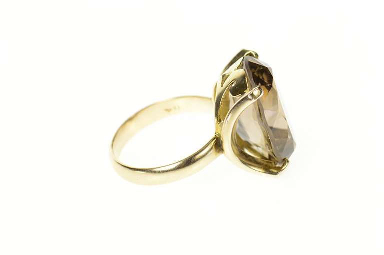10K Yellow Gold Retro Oval Smoky Quartz Cocktail Statement Ring