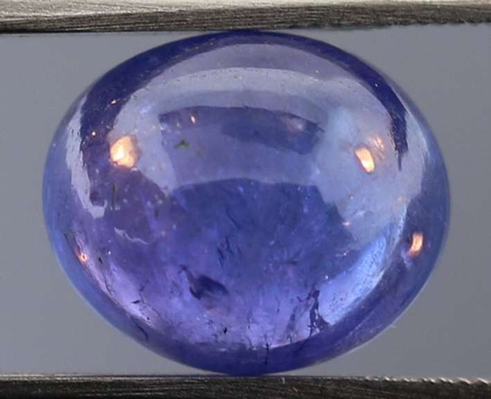 Substantial 7.92 carat blue violet Tanzanite cabochon