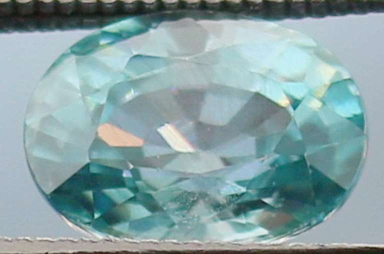 Glittering 2.51ct 6x8mm diamond luster blue Zircon