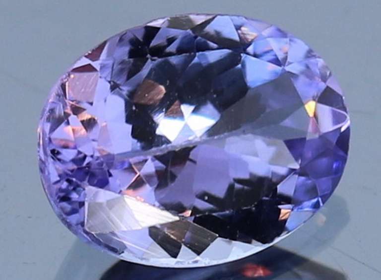 Vivid 1.66ct violet blue Tanzanite