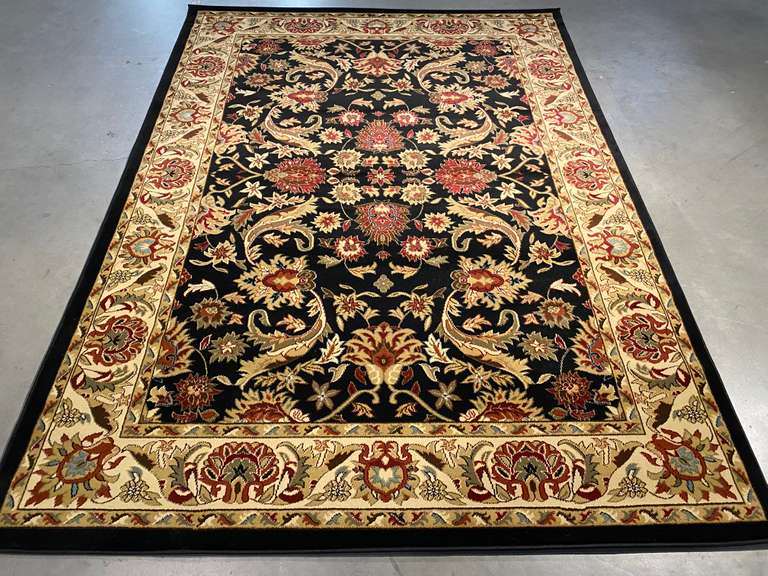 DETAILED CLASSIC DESIGN RUG 6x8