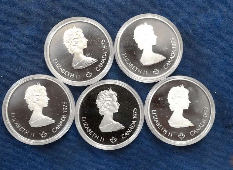 Lot 5 Canada 5 Dollar Coins 4 x 1975 and 1x 1976