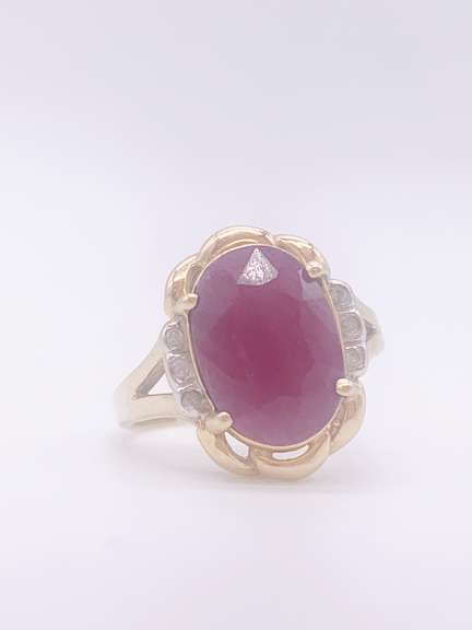 14kt Gold Ruby & Diamond Halo Ring