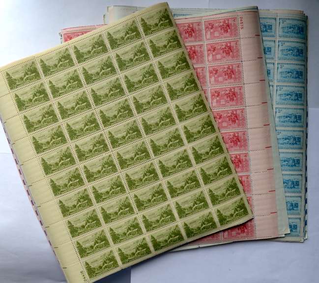 30 Mint 3 Cent US Comm Stamp Sheets 1940-50 Era