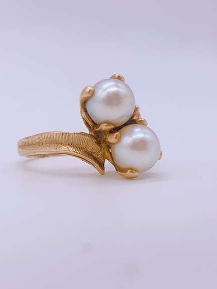 14kt Gold Double Pearl Ring