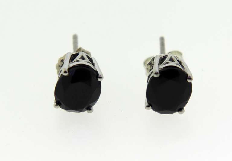 925 Sterling Silver Pair of Quartz Earrings