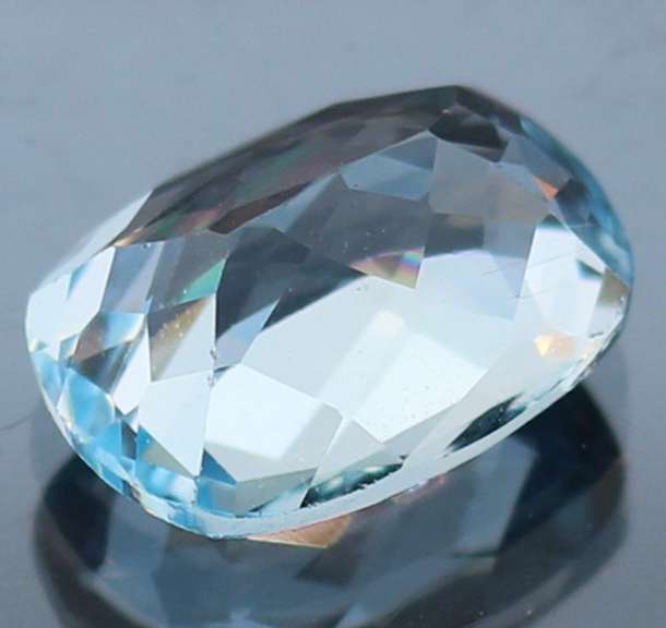 Glamorous 6.27ct cushion cut Brazilian Topaz