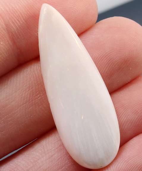 Simply gorgeous 34.66ct Indian Seraphinite Scolecite