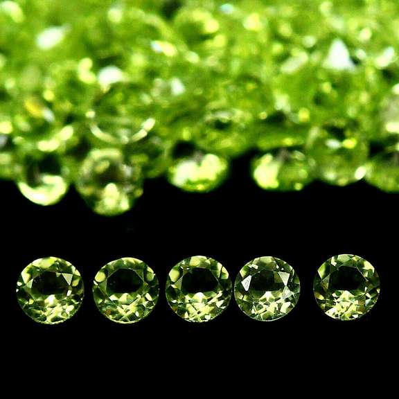 Brilliant 5.40ct set of matched diamond cut Peridot