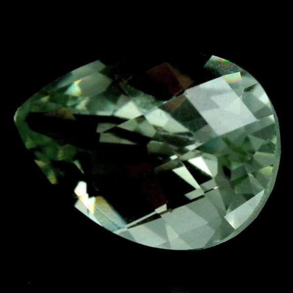 Brilliant 4.78ct platinum green Amethyst