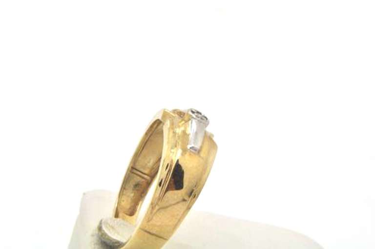 Lovely 10kt Diamond Band