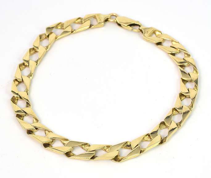 Heavy Stylized Link Bracelet in 14KT Yellow Gold